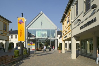 spontaan Mail George Eliot Roermond Designer Outlet - Outlet Malls