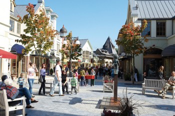 Maasmechelen outlet village Belgium